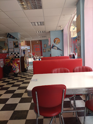 Photo of PJ's American Diner - Newark-on-Trent, Newark NG24 1EB